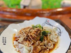 -乡村馕坑肉·烧烤·新疆菜·本地人更爱吃(阿勒泰首店)