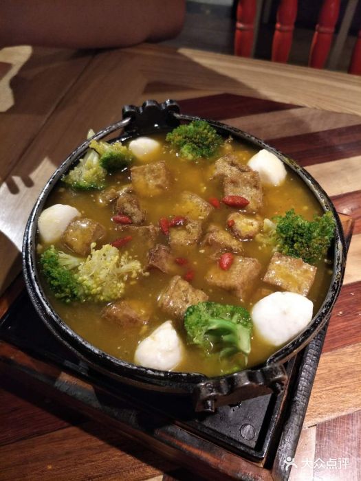 metoocate米桃餐厅(缤润汇店)手工养生黑豆腐煲图片 - 第4张