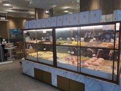 面包甜点陈列柜-奈雪的茶(漫广场店)