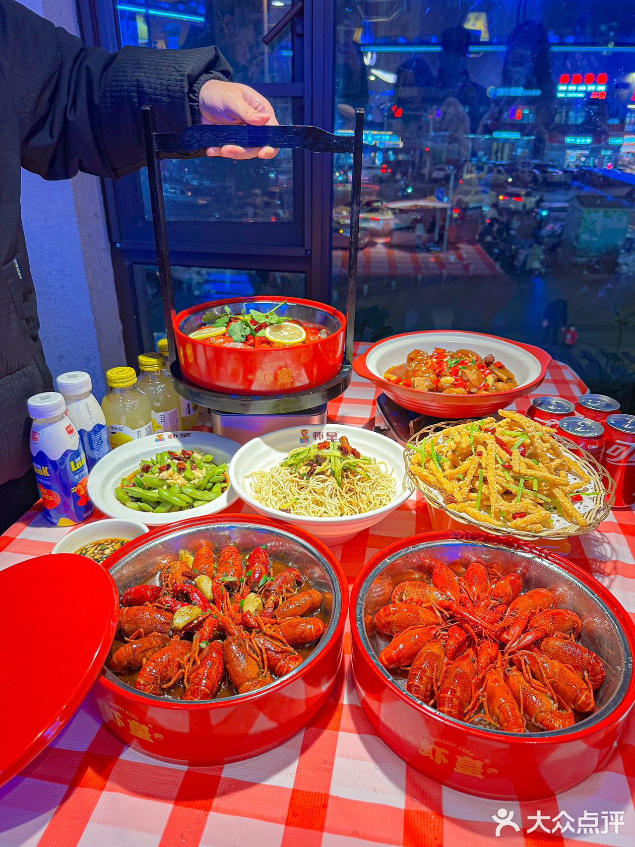 武汉下高铁🚄第一站必吃 | 虾皇宝盒🦞