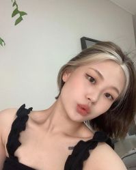 -AYO SALON