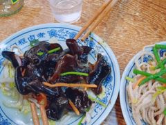 拌木耳-门框胡同百年卤煮(新街口店)
