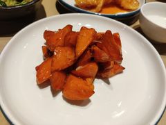 -关东小磨东北菜(上海长风大悦城店)