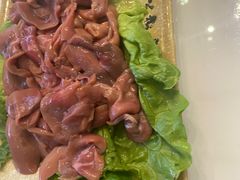 -周老三跷脚牛肉·全牛火锅(非遗传承店)