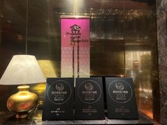 -金轩中餐厅 Jin Xuan(浦东丽思卡尔顿酒店)