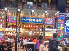 -八一路好吃街(雨田商务大厦店)