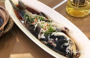 Spring Water Fish with Pork Bone