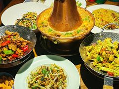 -雀舞云南菜(天津天河城购物中心店)