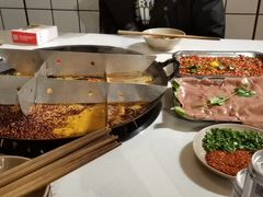 -岗上渣渣老火锅(两路口店)