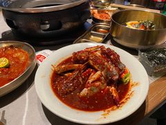 -草家酱蟹炭火烤肉店(珲春南路一店)