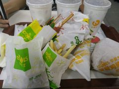 -华莱士·全鸡汉堡(湛江新华店)