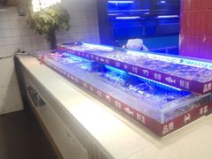 -四囍码头海鲜烧烤自助火锅(外滩南京东路悦荟广场店)