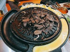 -胡悦里韩式烤肉(芝罘万达广场店)
