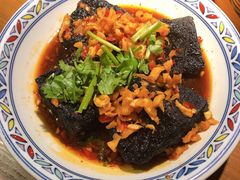 -洞庭土菜小炒馆(易发广场店)