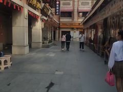 -吉庆街美食广场