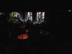 -穹六人间 people 6(岳阳路店)