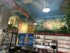 大堂-马路边边串串香形象店(磐石路店)
