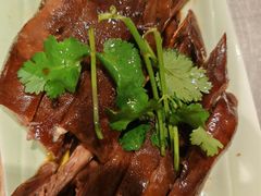 -潮界(LU·ONE凯德晶萃广场店)