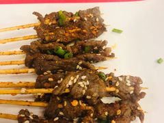 香滋滋牛肉串-海岛八号龙虾烧烤田鸡(蓝天路总店)