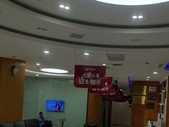 -雅悦齿科(顾村公园店)