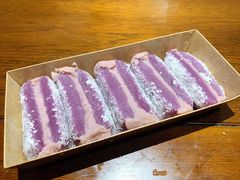 香草芋泥切糕-米阿糯糕团•酒酿•甜品(莫愁店)