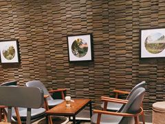 大堂-星巴克臻选(南京金茂览秀城店)