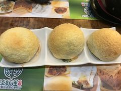 酥皮叉烧包-添好运点心专门店(深水埗店)