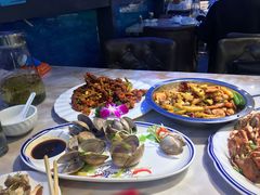 -小鱼儿海鲜港(新村十区店)