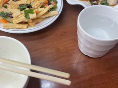 -东北四季饺子王(华山路店)