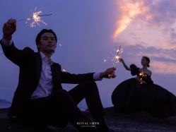 点击看大图 -挪娅婚纱摄影皇家会所