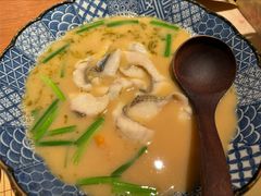 -荣家黄鱼面(前滩太古里店)