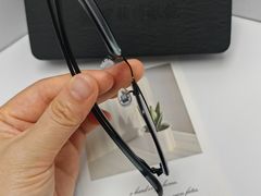 -罗伯特眼镜·蔡司官方授权(罗湖国贸店)