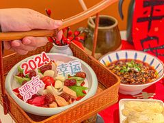 -黄记煌三汁焖锅(新佳丽江汉路店)