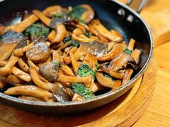 橄榄油煎三种菇-庆春朴门