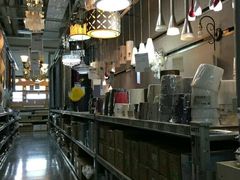-百安居装修建材卖场(泰然店)