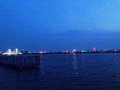 -郑东新区龙湖公共艺术中心