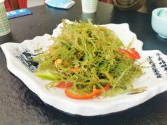 六角草-撒拉人家.酸菜牦牛肉火锅