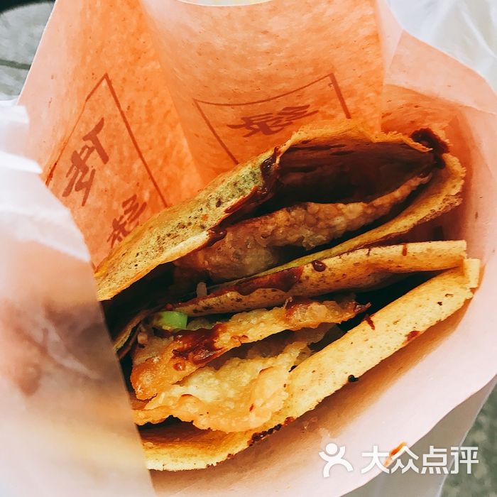老李煎饼果子两个鸡蛋果篦儿图片-北京煎饼果子-大众点评网