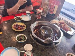 -金鼎雪山牦牛杂火锅(理县总店)