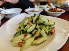 -鲁朗纳麦石锅鸡庄园