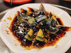 皮蛋豆腐-渝新·干锅鸭头·川菜(总店)
