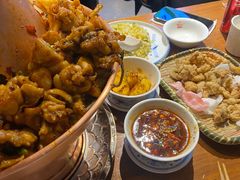 -炉小二铜锅牛蛙•川湘菜(三里屯店)