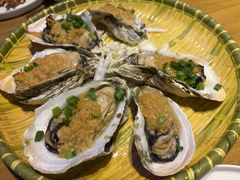 蒜茸烧生蚝-蠔爺王志德生蚝馆(金沙湾店)