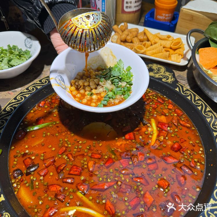 在新乡!你可以永远相信犄角旮旯里的小店…