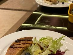 法式鹅肝-大中华希尔顿酒店-念自助餐·嗨啤·小龙虾
