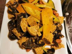 凉拌面筋-一品渝香干锅鸭头(平安店)