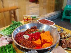 -毛毛老火锅(八年观音桥店)