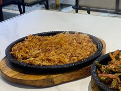 酸菜五花肉-味之朝·烤盘牛肉·松兰拌饭