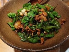 -丹江口渔村·湘味厨房(桃园店)