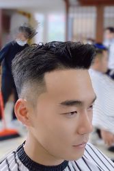 -尼特斯男士发型馆